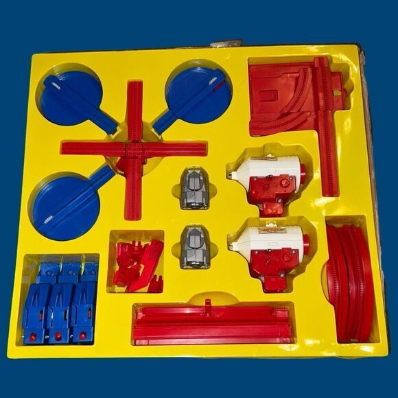 Vintage Tomy #2806 Mini Grip Gravidee Complete Set Made for Woolworths RARE Set - Picture 1 of 11